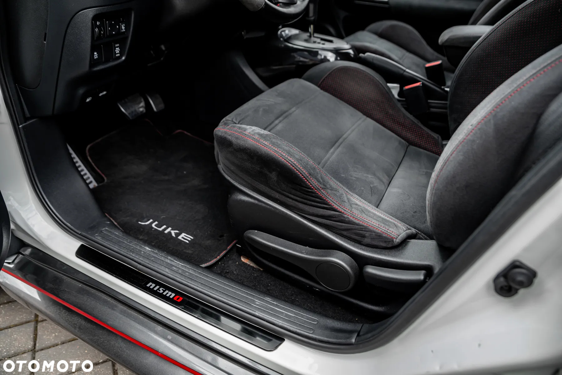 Nissan Juke 1.6 T Nismo 4x4 - 19