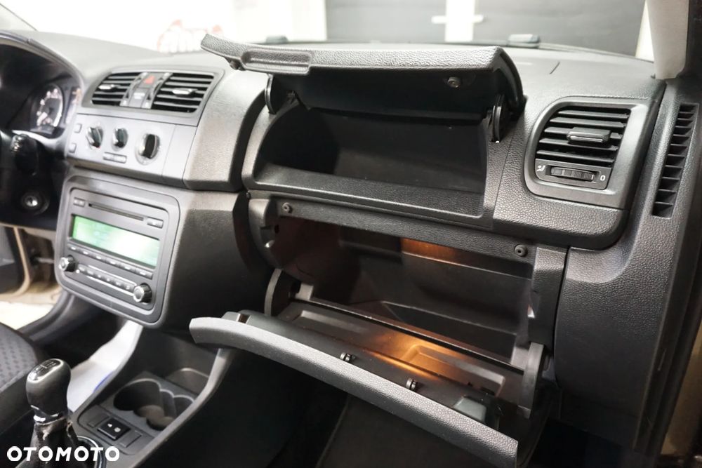Skoda Roomster 1.2 TSI Ambition - 34