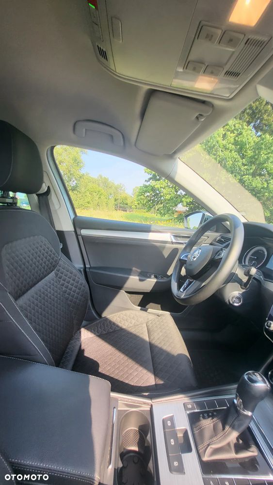 Skoda Superb - 23