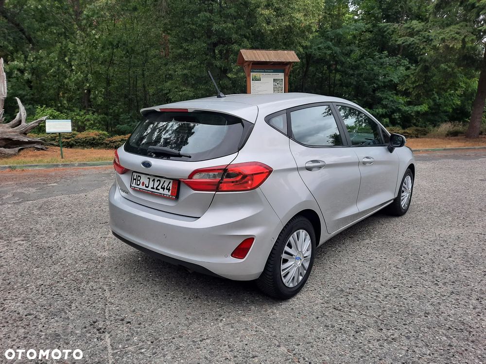 Ford Fiesta 1.0 EcoBoost S&S TITANIUM - 8