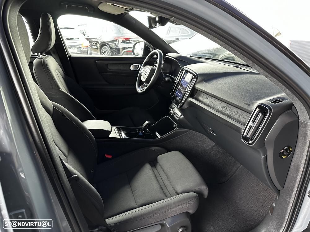 Volvo XC 40 Recharge 69 kWh Single Motor Core - 35