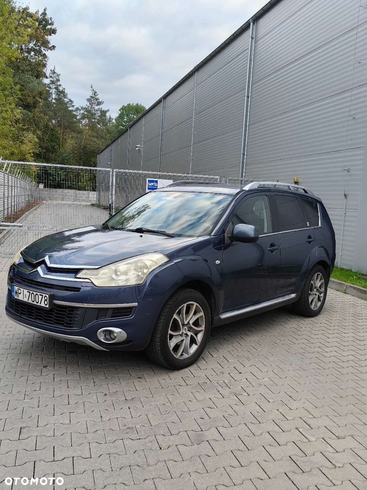 Citroën C-Crosser - 1