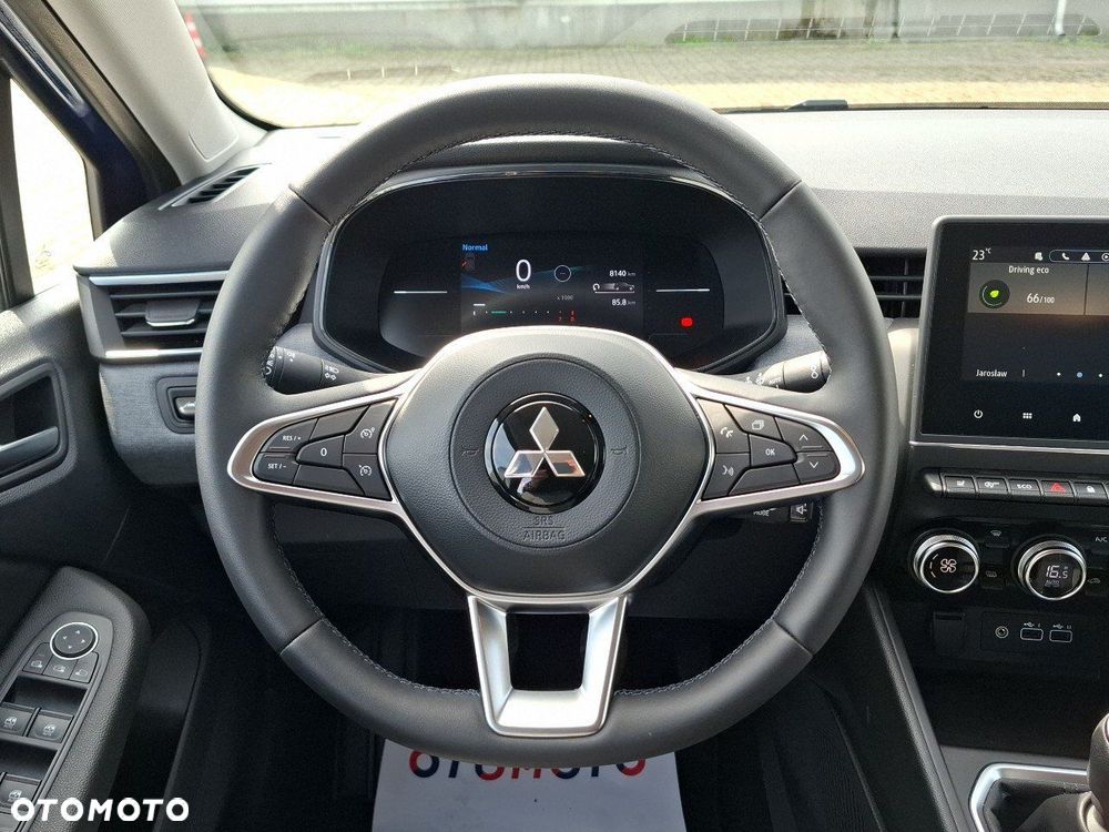 Mitsubishi Colt 1.0T Invite Style Cold - 9