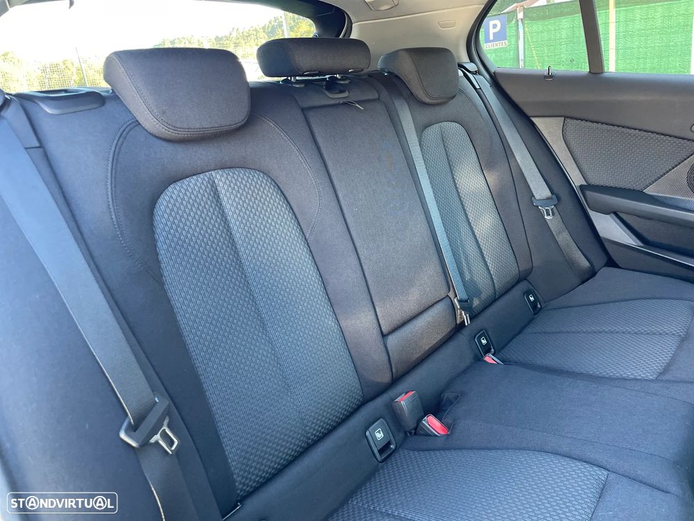 BMW 118 i Sport Line - 15