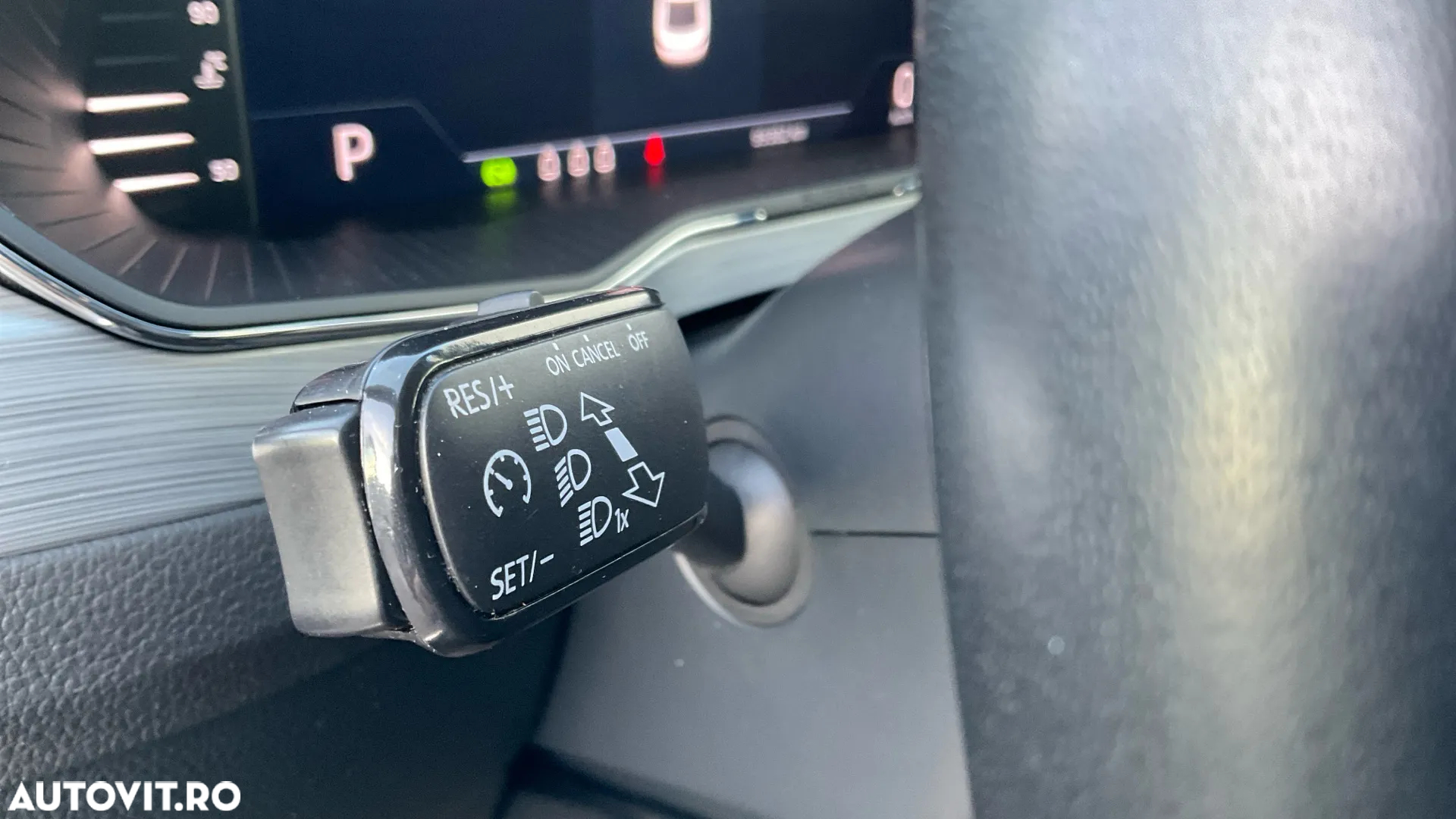 Skoda Superb 1.5 TSI DSG Ambition - 37