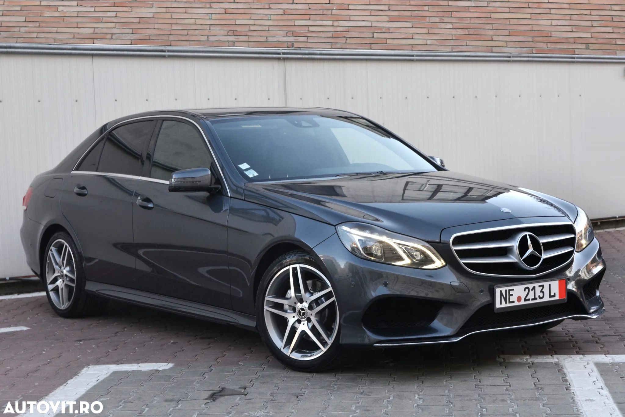 Mercedes-Benz E - 1