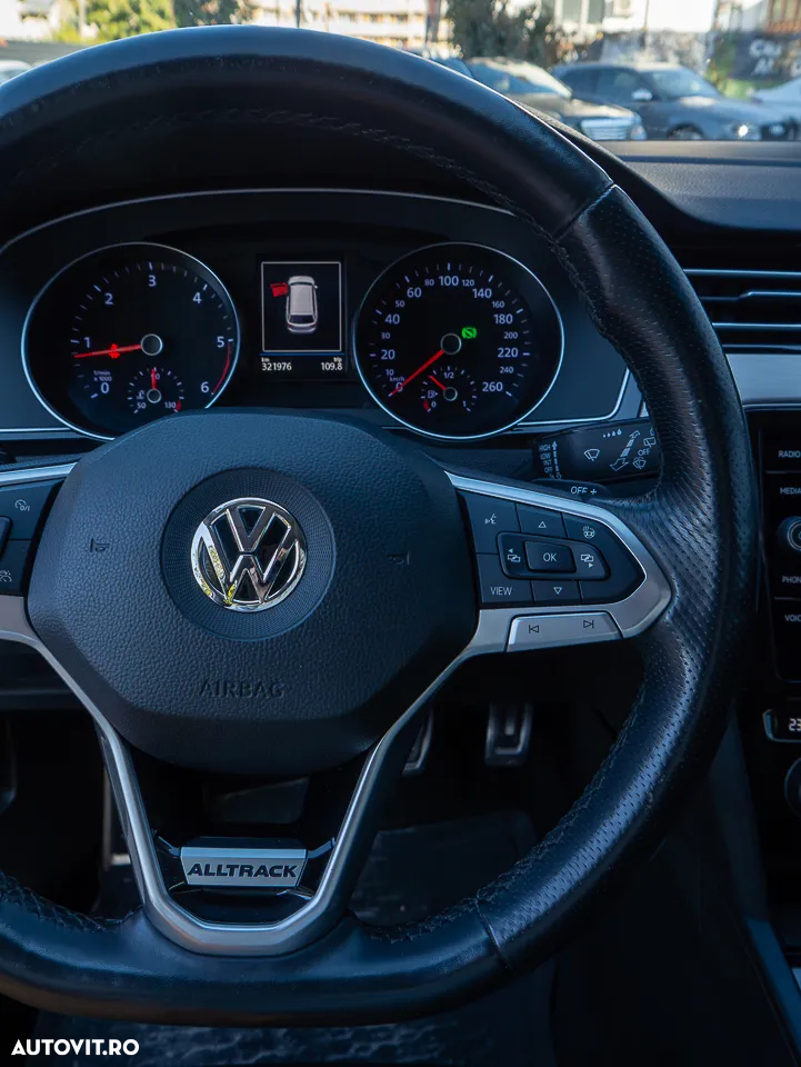 Volkswagen Passat Alltrack 2.0 TDI SCR 4Motion DSG - 15