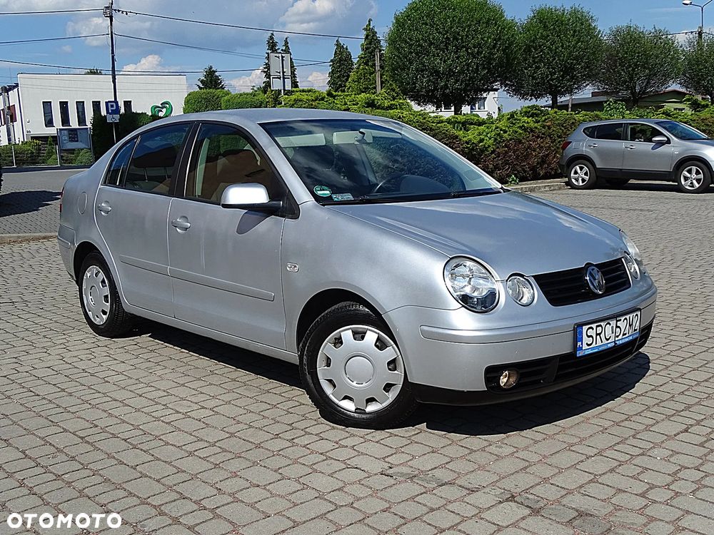 Volkswagen Polo 1.4 16V Comfortline - 11
