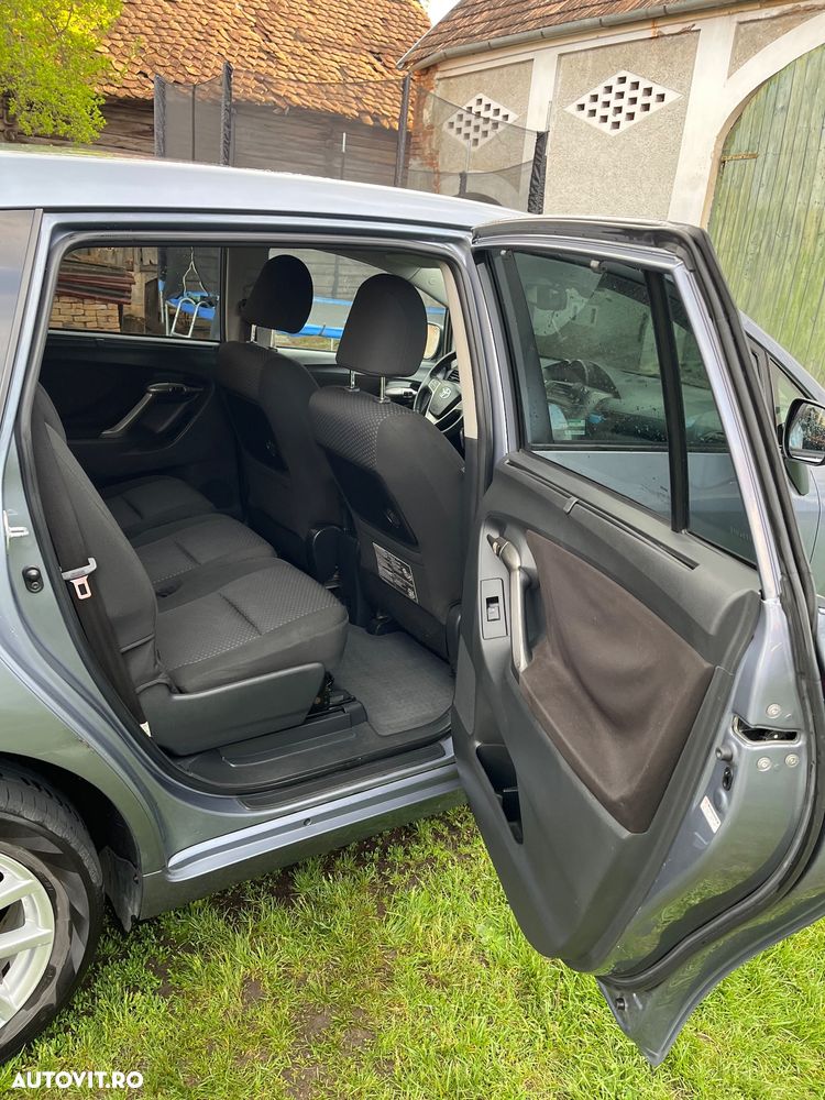 Toyota Verso 2.0 Sol - 5