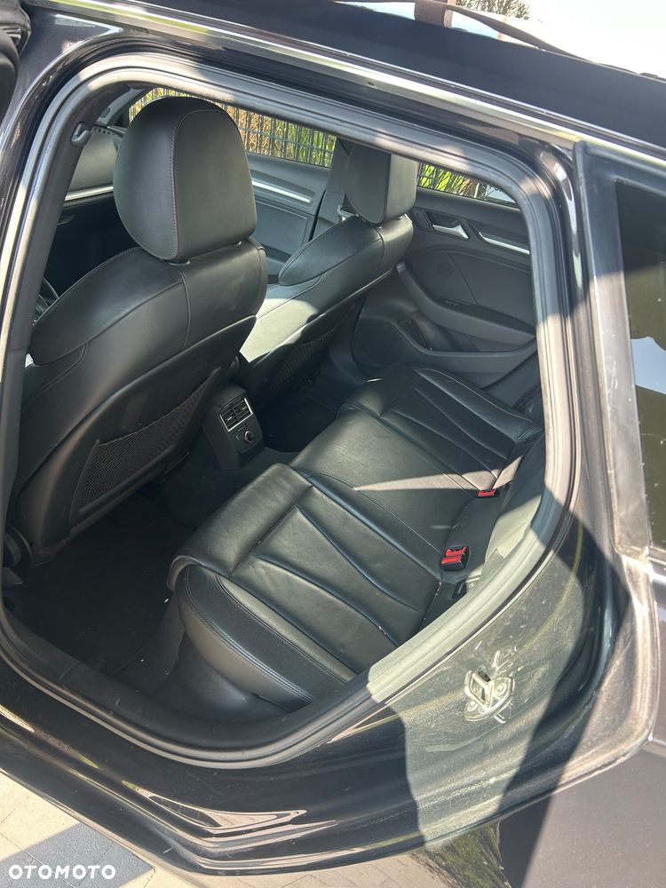 Audi A3 Sportback 2.0 TDI S tronic sport - 8