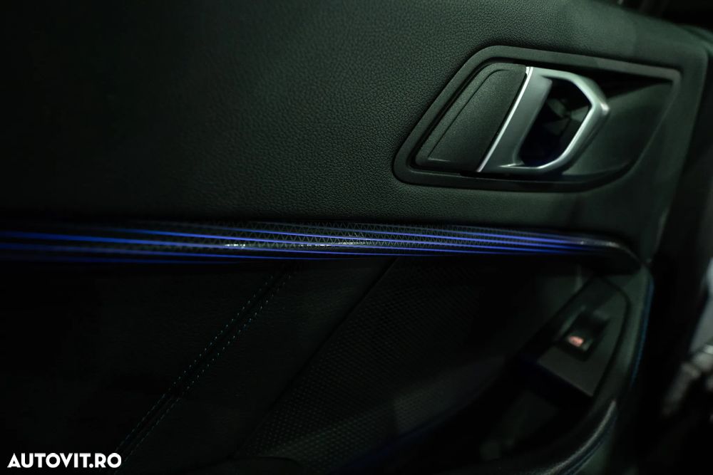 BMW Seria 2 220d AT M Sport - 25