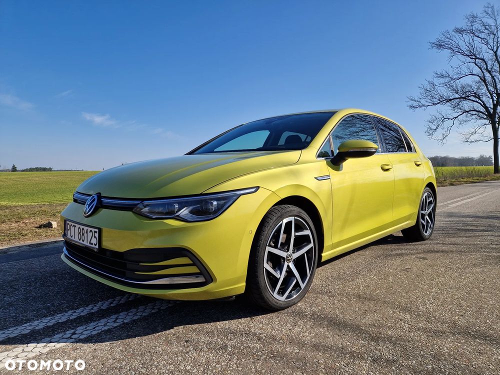 Volkswagen Golf 1.5 TSI BMT Evo IQ Drive DSG - 1