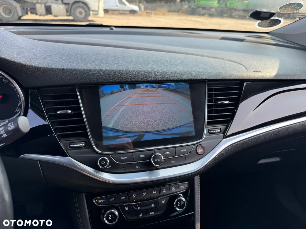 Opel Astra 1.4 Turbo Start/Stop Dynamic - 20