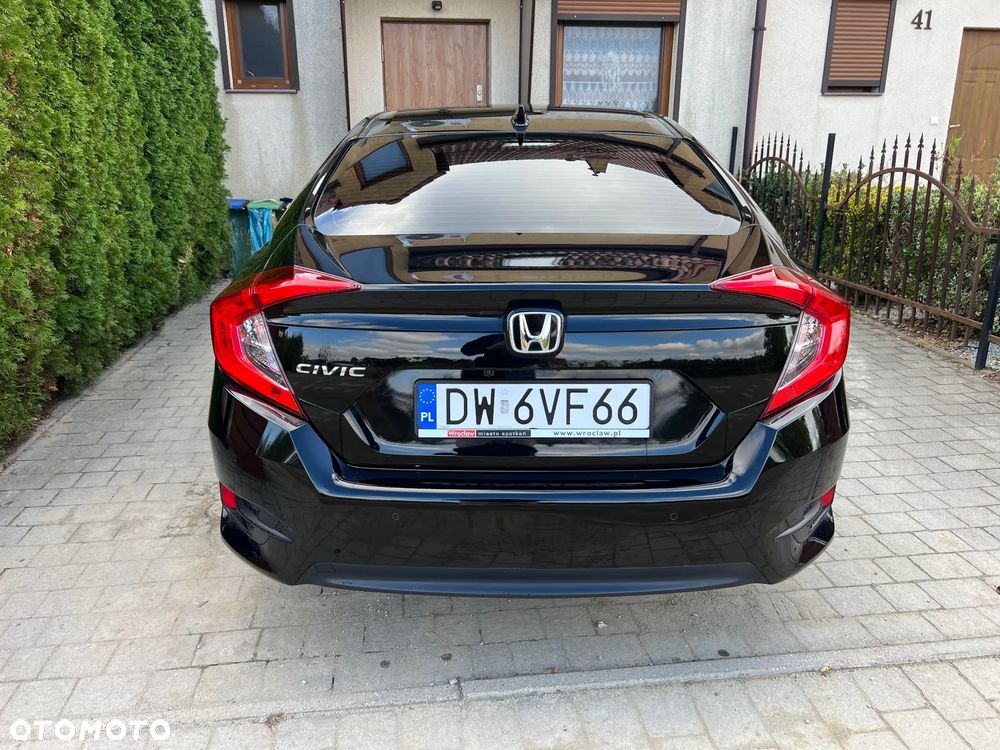 Honda Civic 2020 photo 4