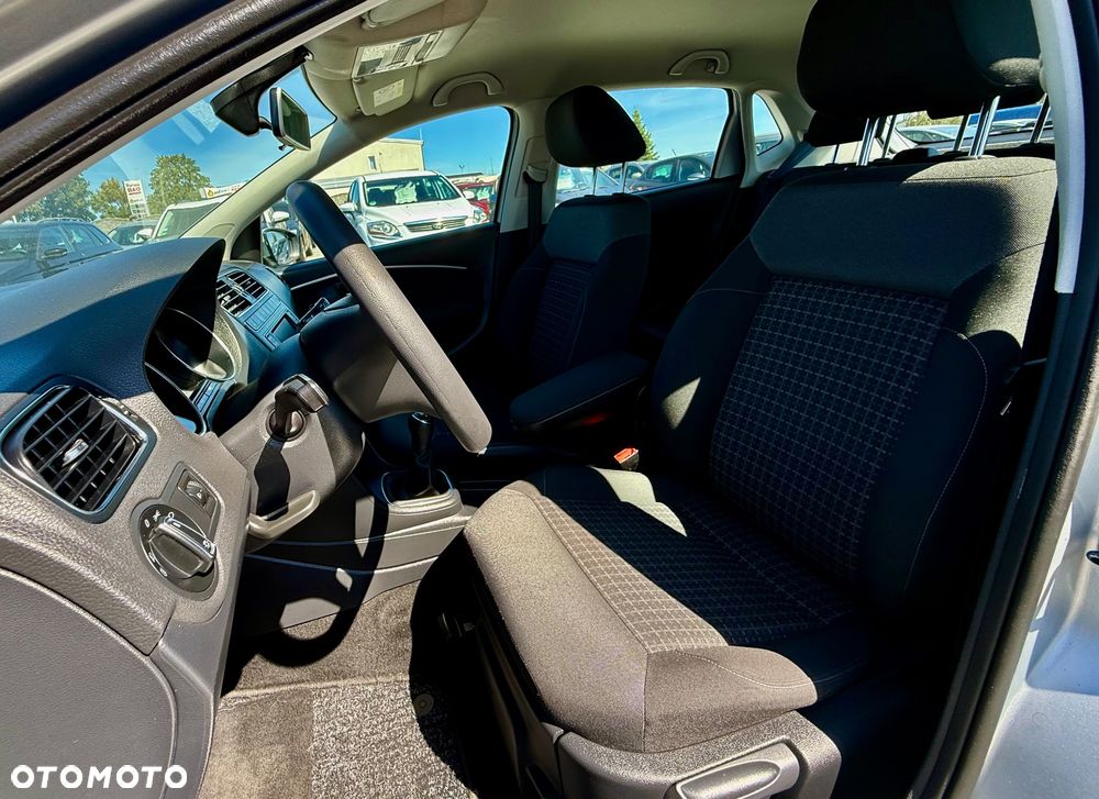 Volkswagen Polo 1.2 TSI BMT Comfortline - 19