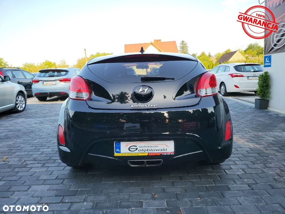 Hyundai Veloster - 9