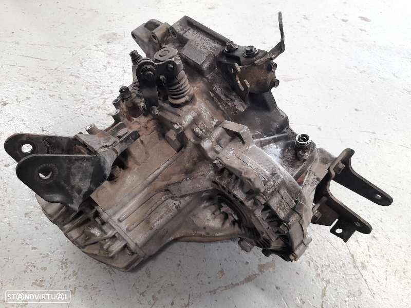 CAIXA VELOCIDADES HYUNDAI LANTRA II 2000 - 2