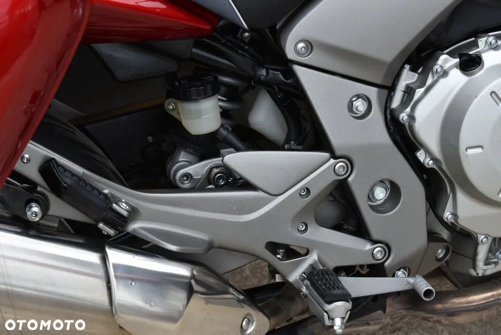 Honda CBF - 34