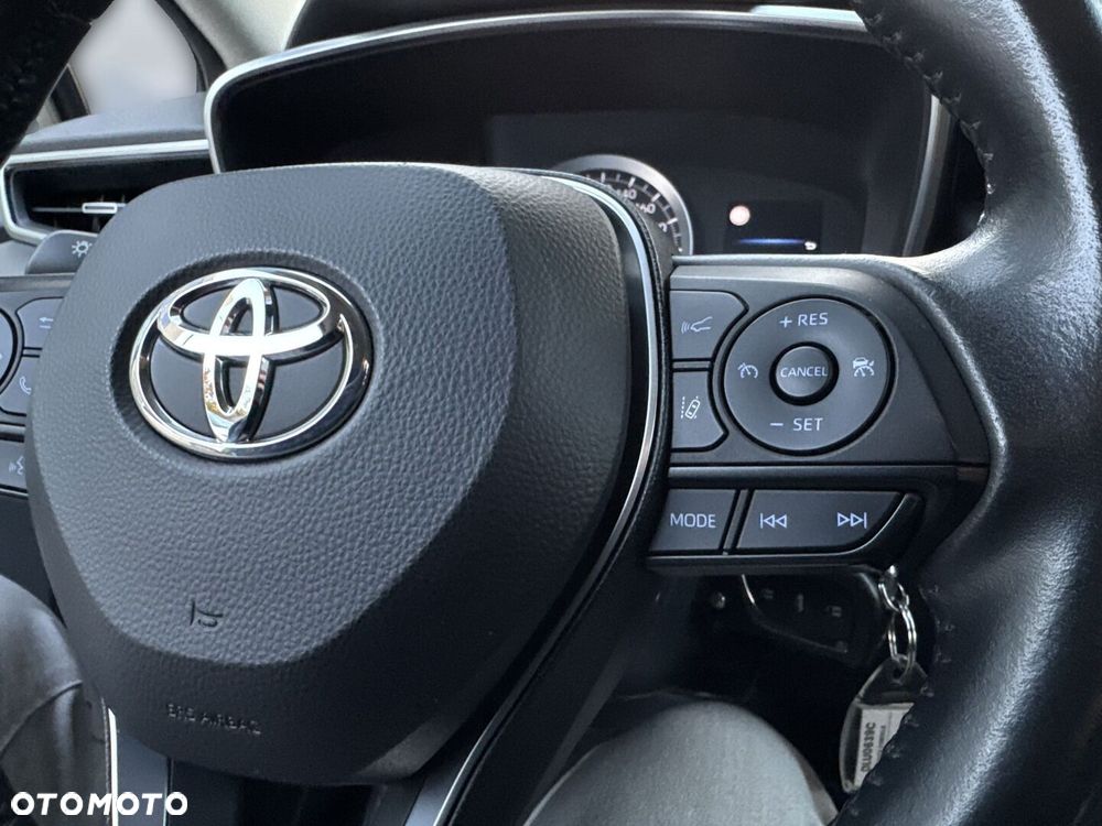 Toyota Corolla - 26
