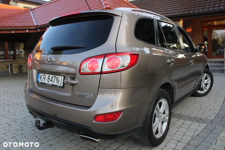 Hyundai Santa Fe - 30