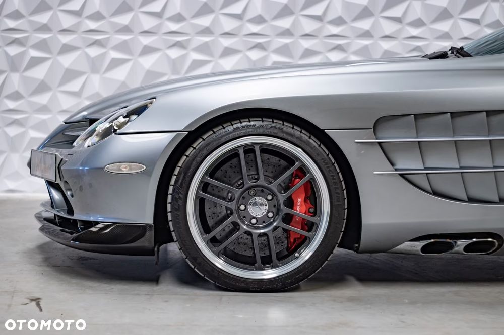 Mercedes-Benz SLR - 2