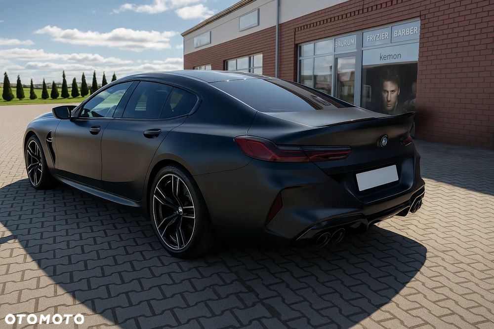BMW M8 Competition - 11