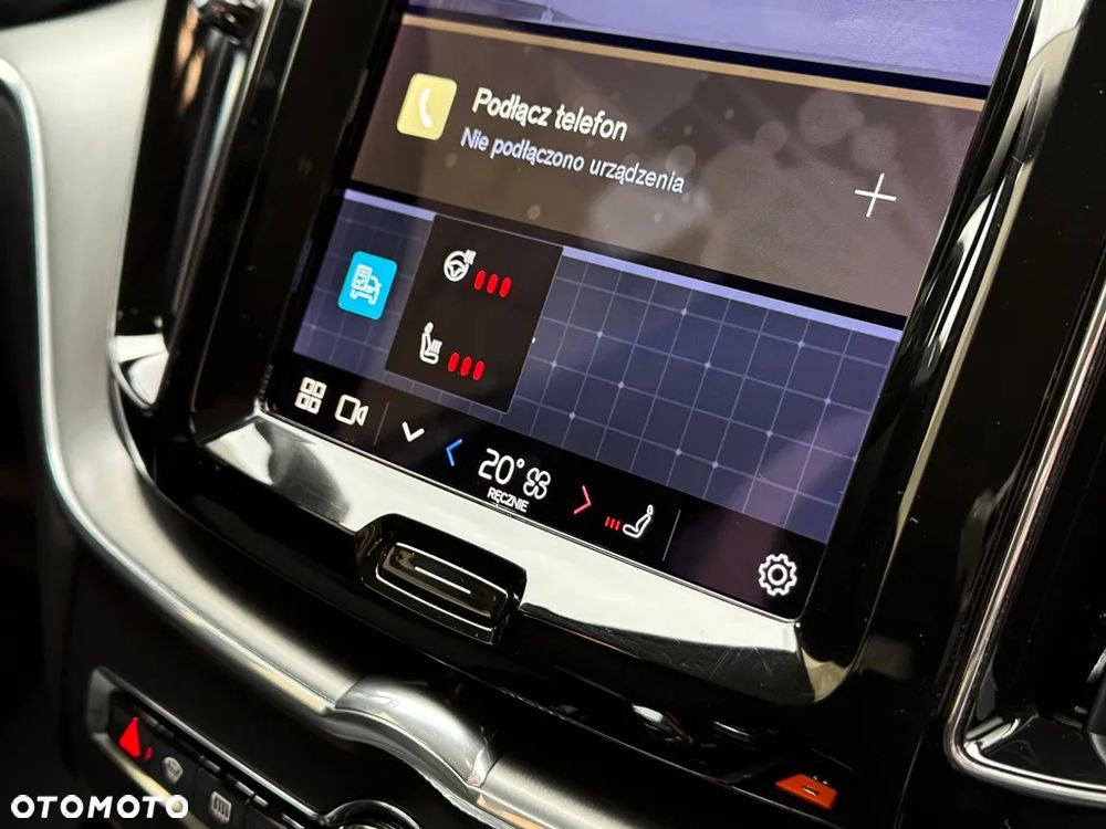 Volvo XC 60 B4 D Geartronic Momentum Pro - 8