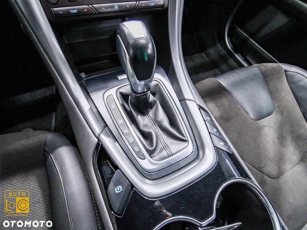 Ford Mondeo 2.0 TDCi ST-Line 4WD PowerShift - 23