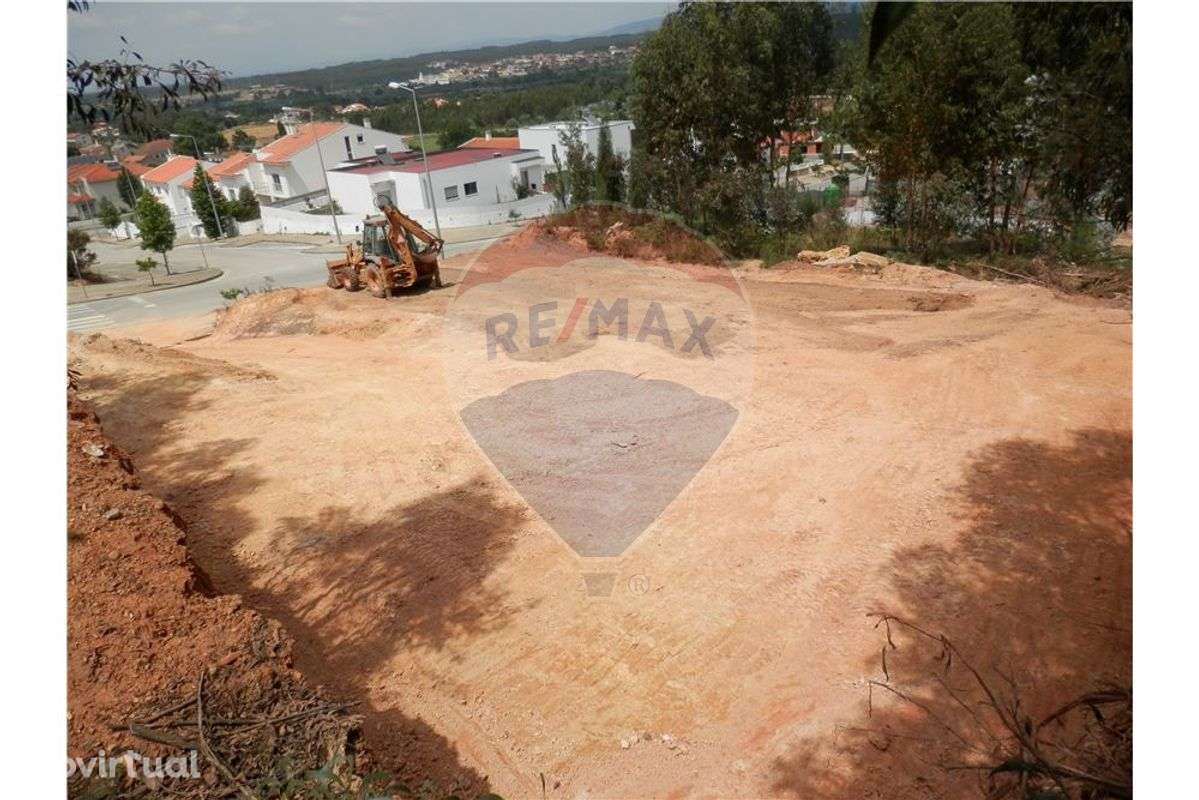 Lote de terreno c/ viabilidade de construção - Grande imagem: 5/8