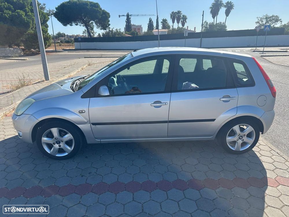 Ford Fiesta 1.25 First Edition - 4