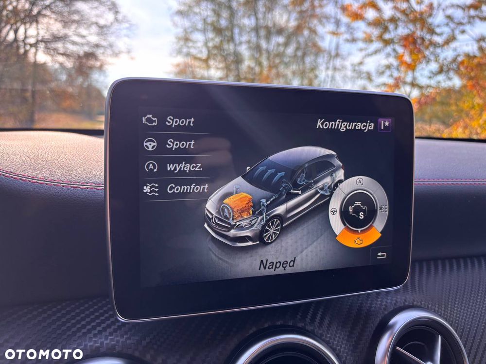 Mercedes-Benz Klasa A 250 4-Matic AMG Line - 22