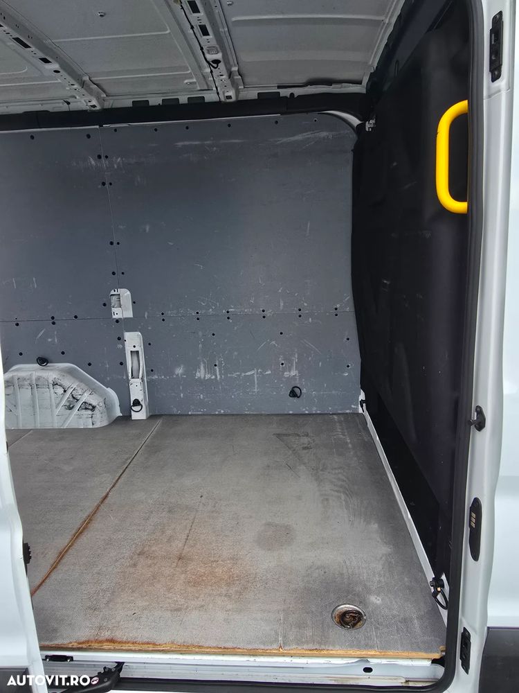 Ford Transit - 7