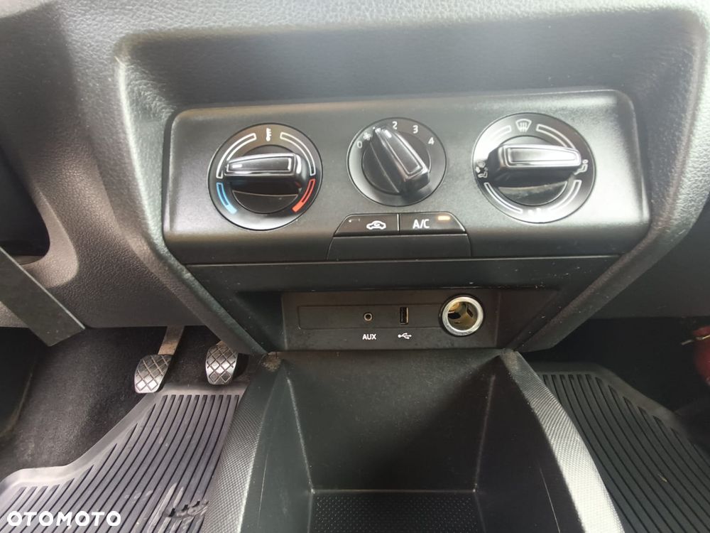 Skoda Fabia 1.0 TSI Ambition - 25