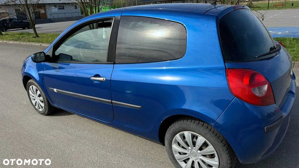Renault Clio - 5