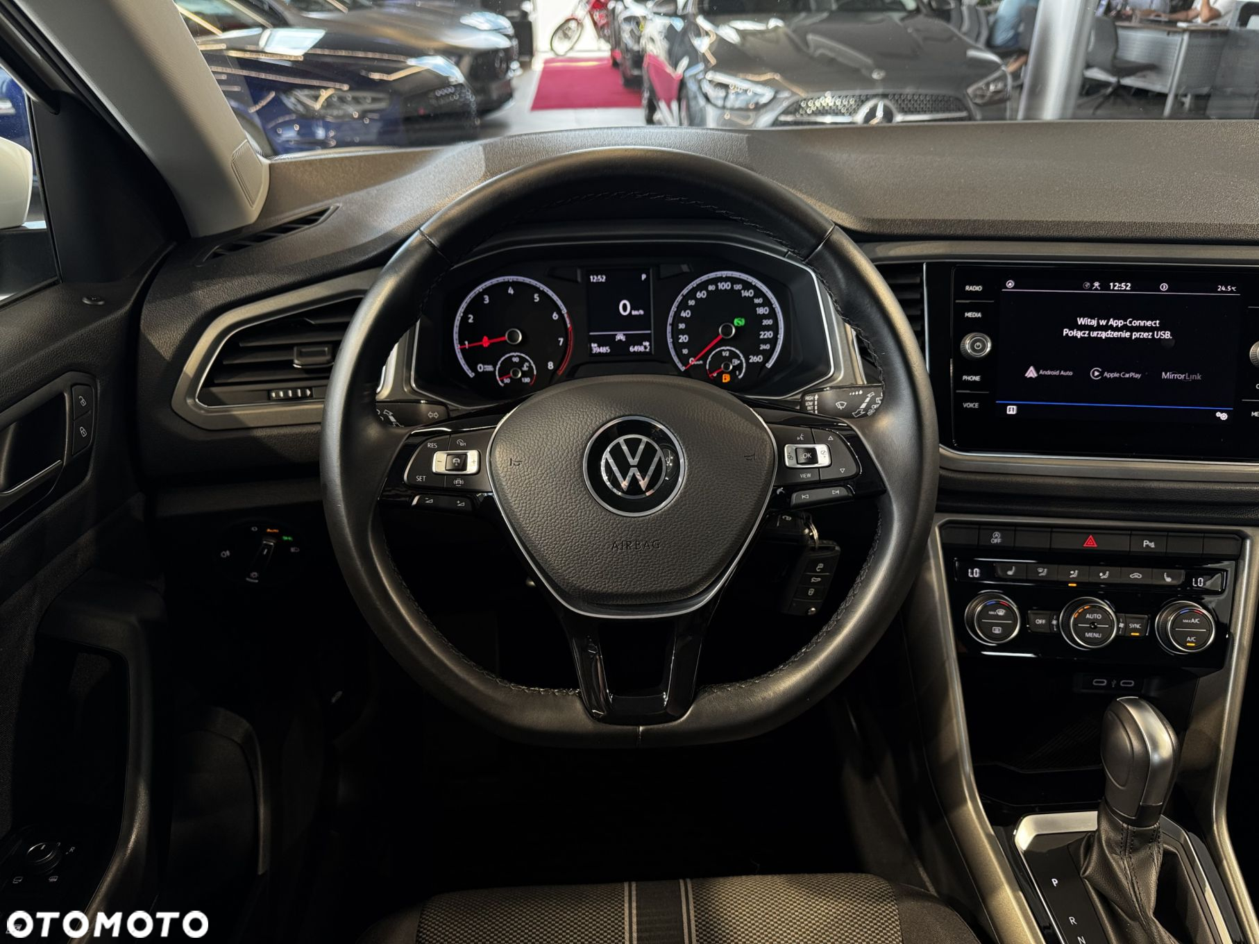 Volkswagen T-Roc - 15