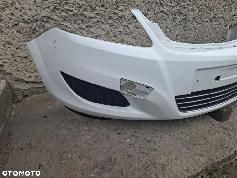 ZDERZAK OPEL ZAFIRA B LIFT 08/14r - 4