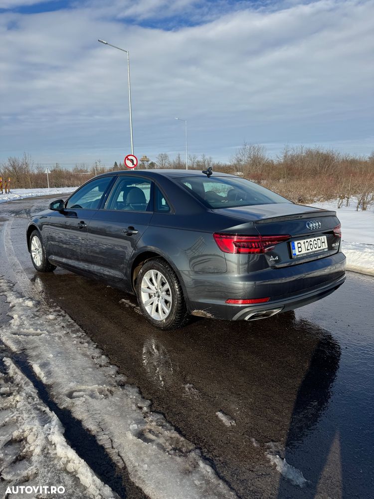 Audi A4 2.0 TDI S tronic Design - 4