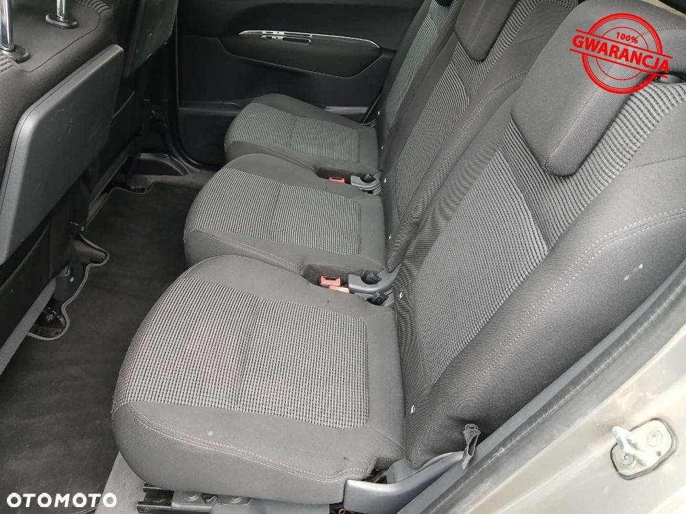 Peugeot 5008 2.0 HDi Family - 27