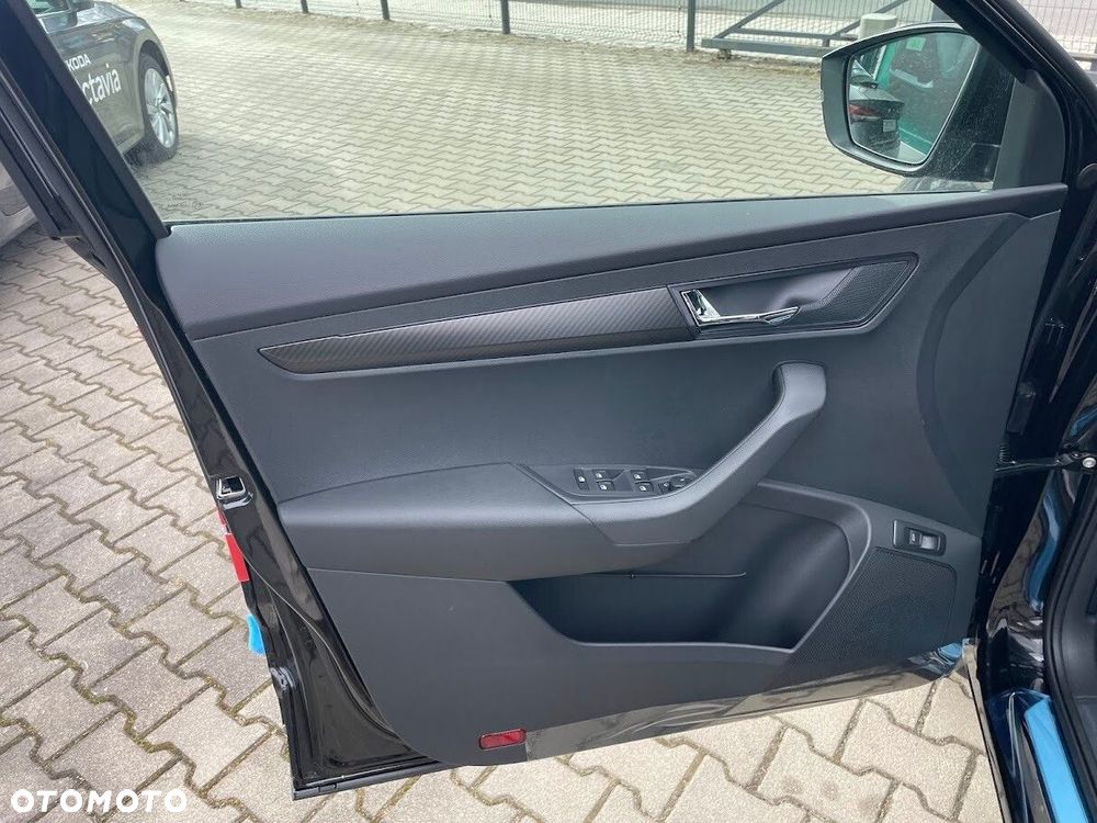 Skoda Karoq 1.5 TSI ACT Sportline DSG - 10