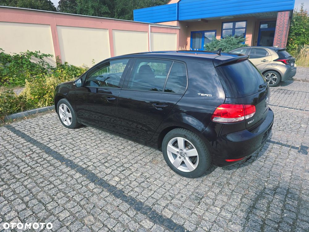 Volkswagen Golf 2.0 TDI DPF 4Motion MATCH - 5