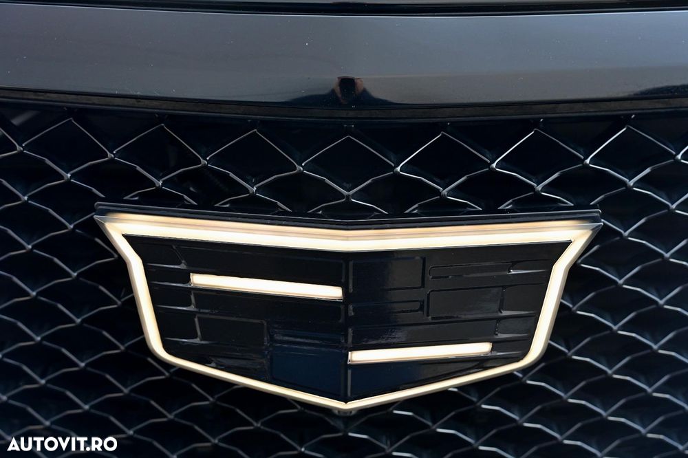 Cadillac Escalade 6.2 V8 AWD AT Platinum - 8