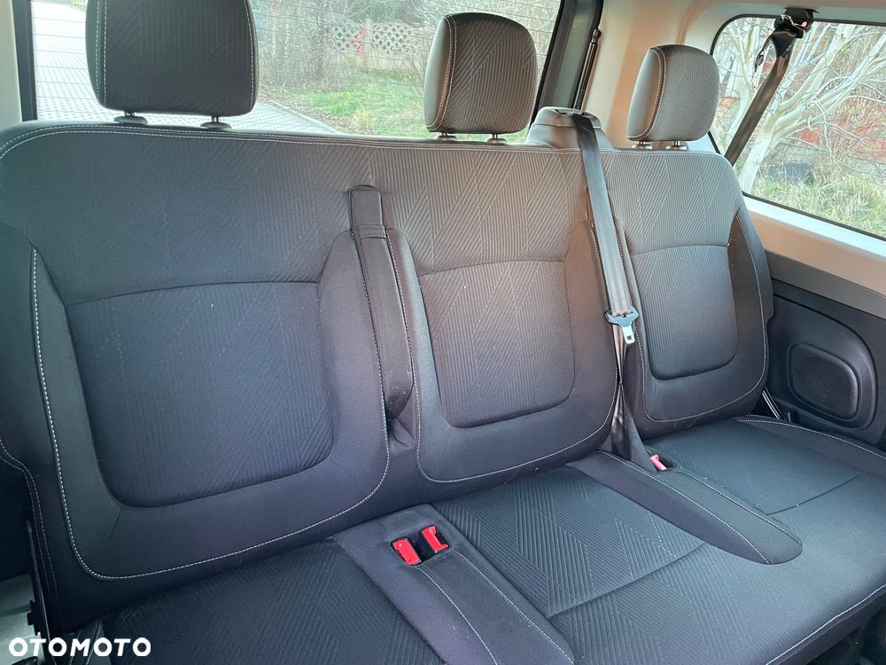 Renault Trafic 2.0 dCi Escapade - 28