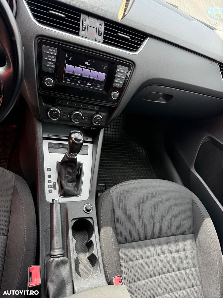 Skoda Octavia - 20