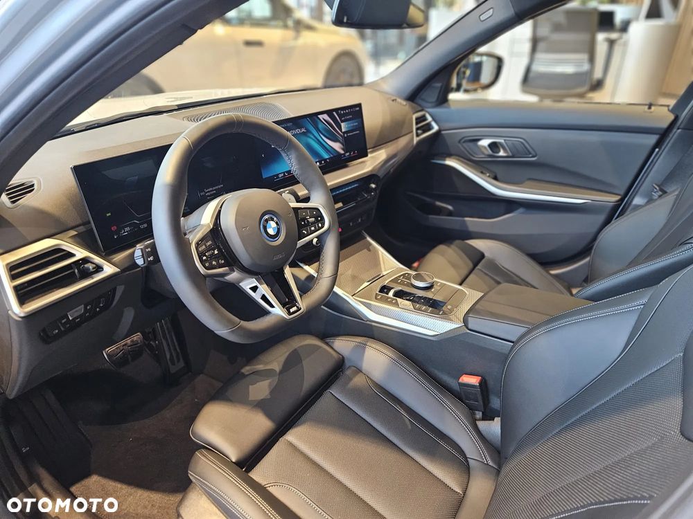 BMW Seria 3 330e - 10