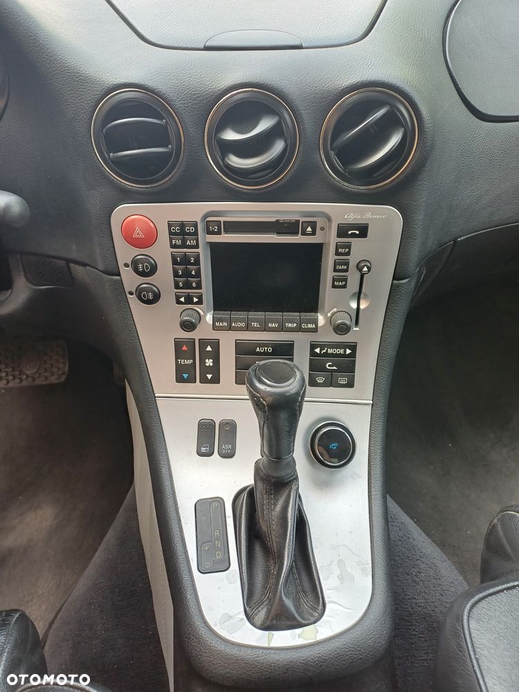 Alfa Romeo 166 - 8