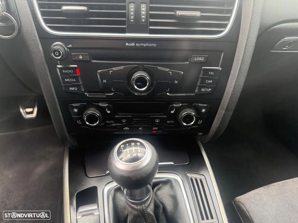 Audi A4 Avant 2.0 TDI Business Line Sport - 26