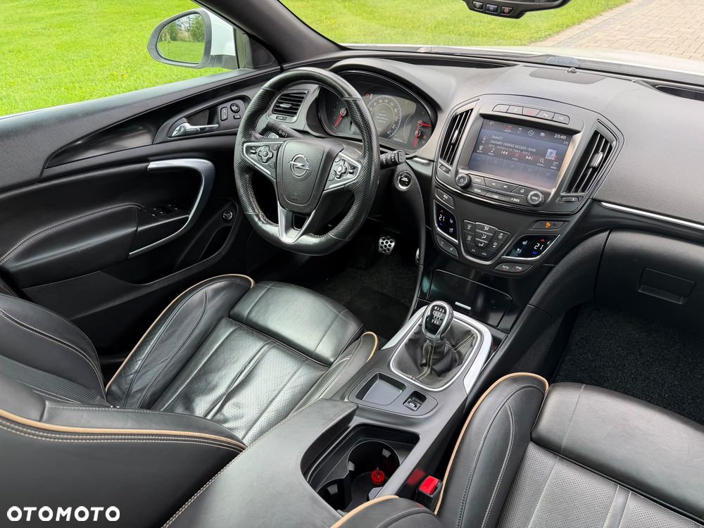 Opel Insignia CT 2.0 CDTI Exclusive S&S - 15