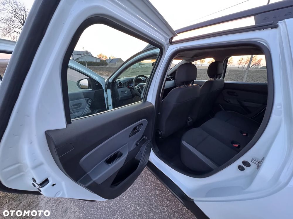 Dacia Duster 1.0 TCe Essential - 29