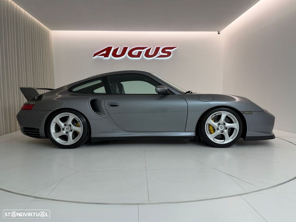 Porsche 911 (996) GT2 - 2