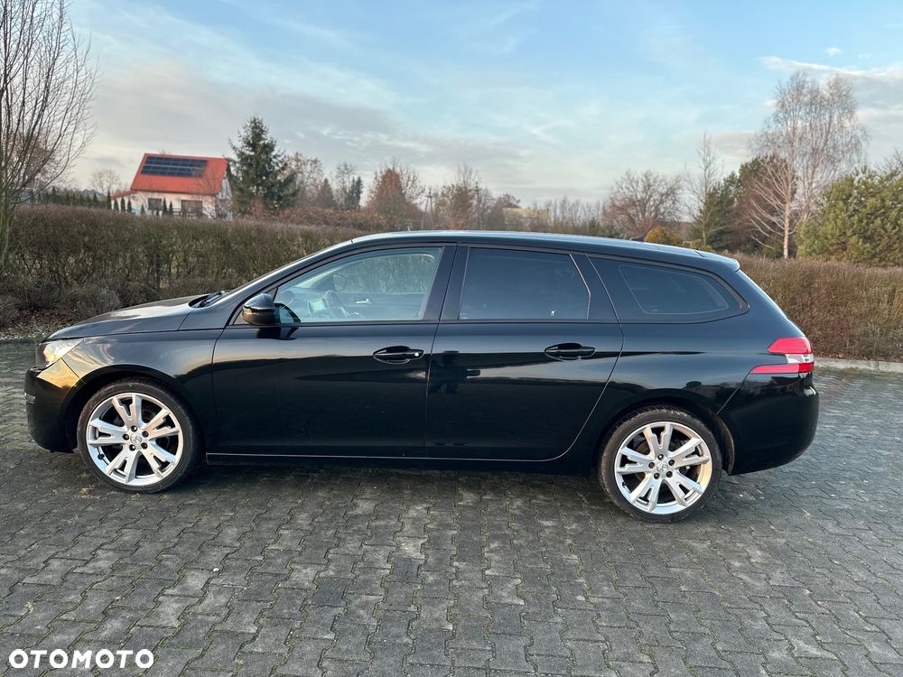 Peugeot 308 BlueHDi 120 Stop & Start Allure - 25